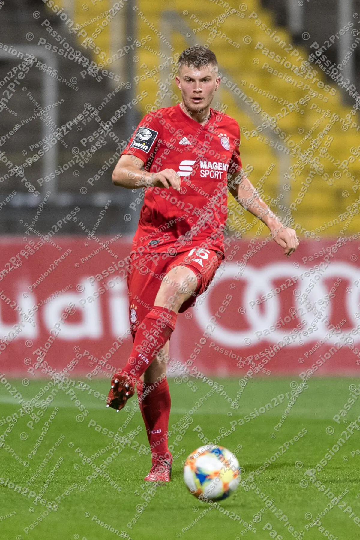 FCBIIHFC_20200217_0452