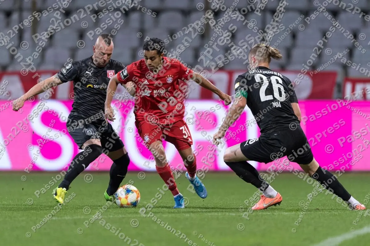 FCBIIHFC_20200217_0643