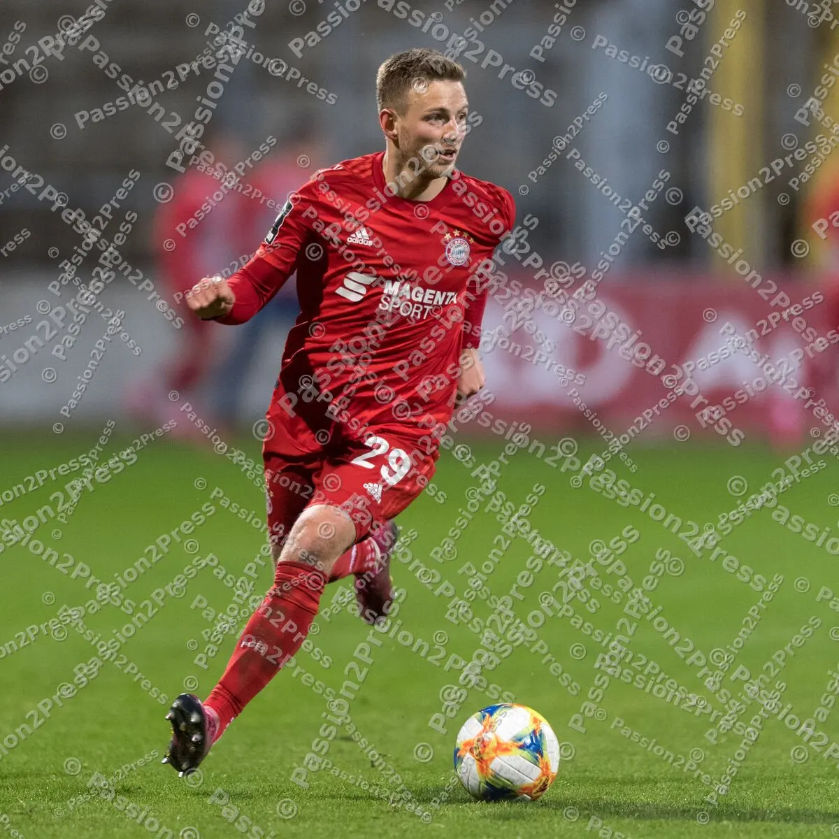 FCBIIHFC_20200217_0927