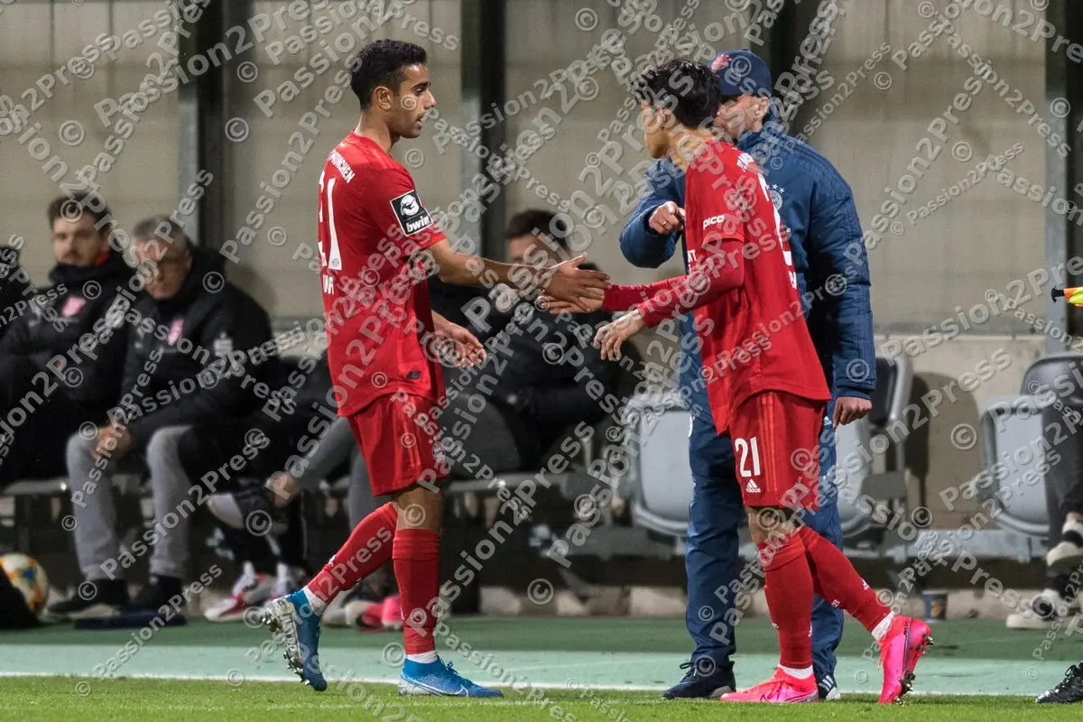 FCBIIHFC_20200217_1033