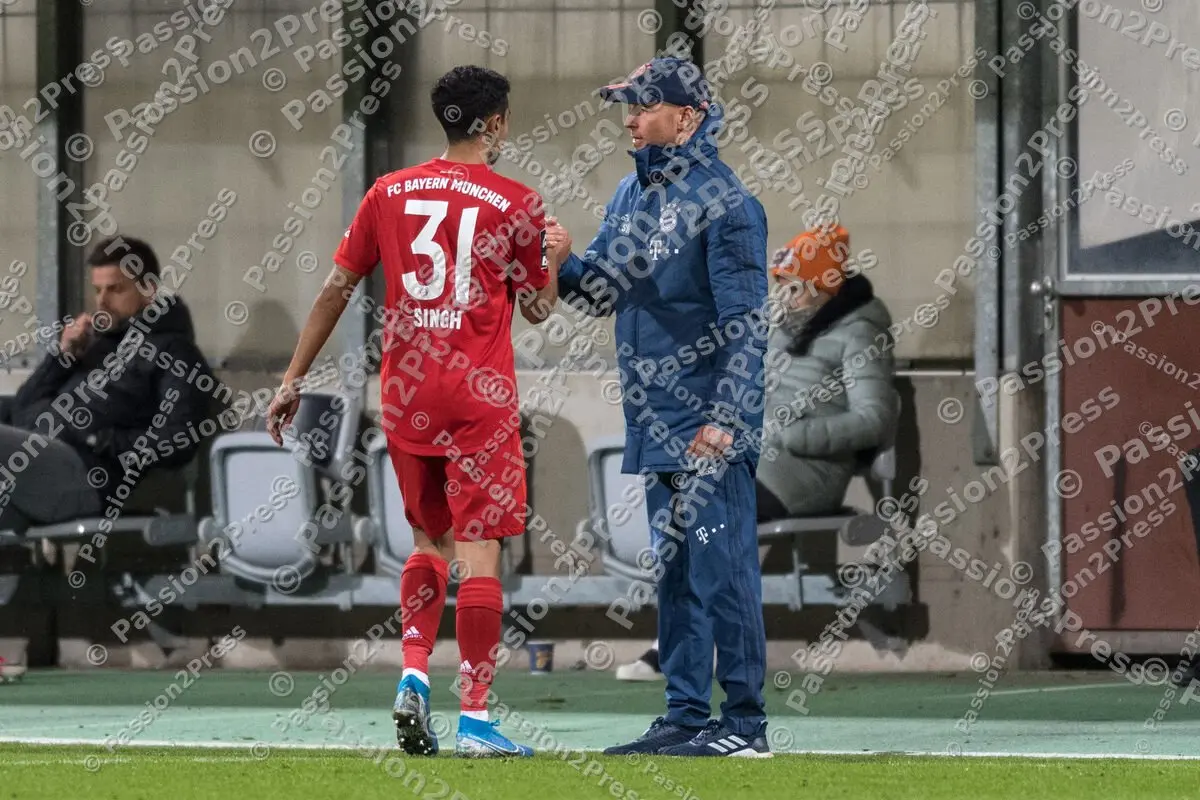 FCBIIHFC_20200217_1054