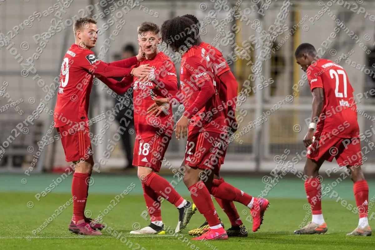 FCBIIHFC_20200217_1173-2