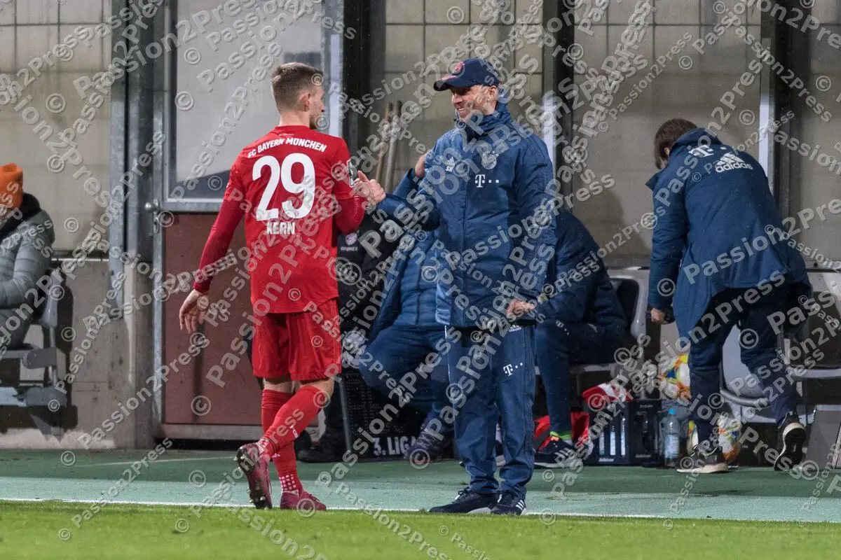 FCBIIHFC_20200217_1220