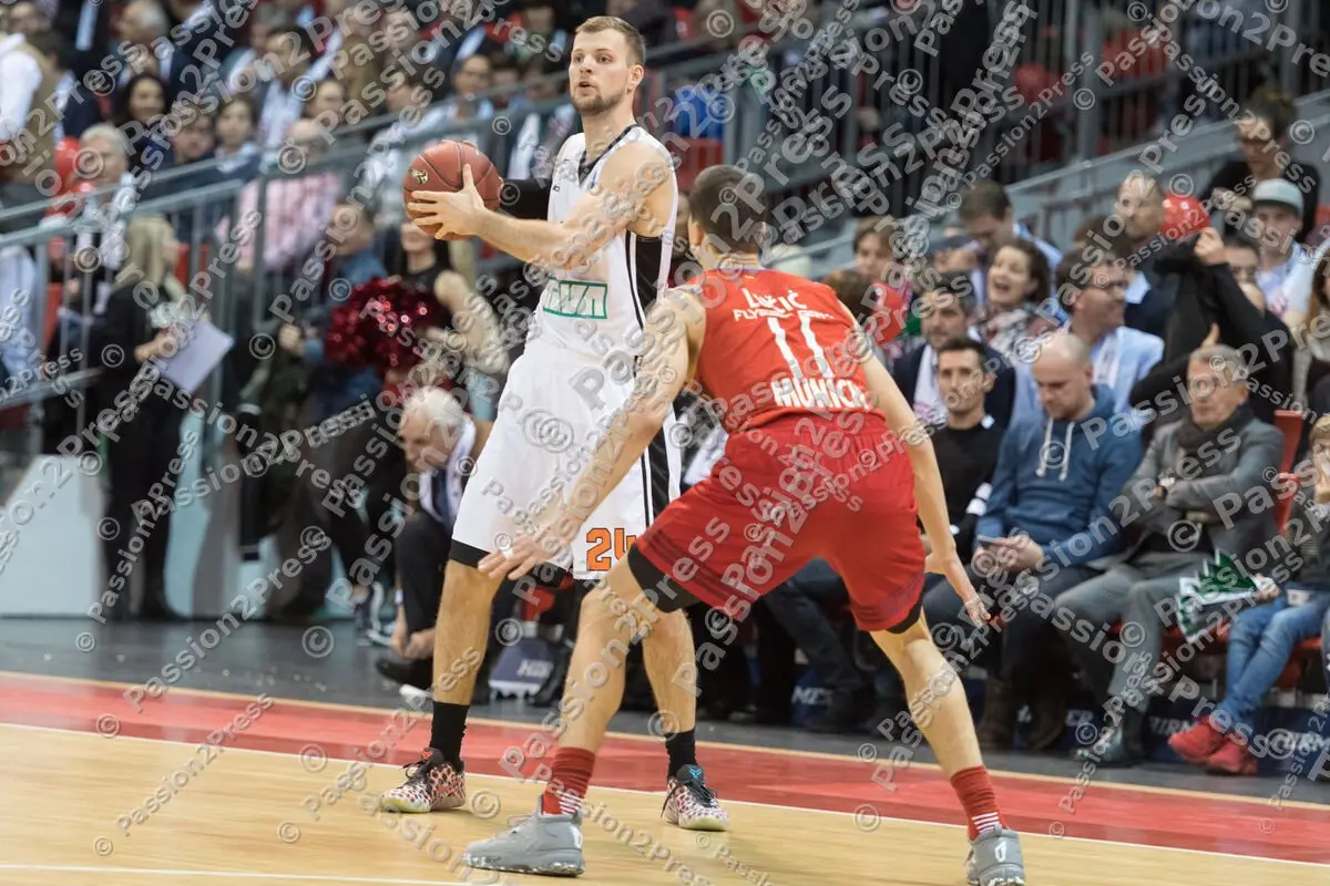 mf_FCBULM_20170201_0016