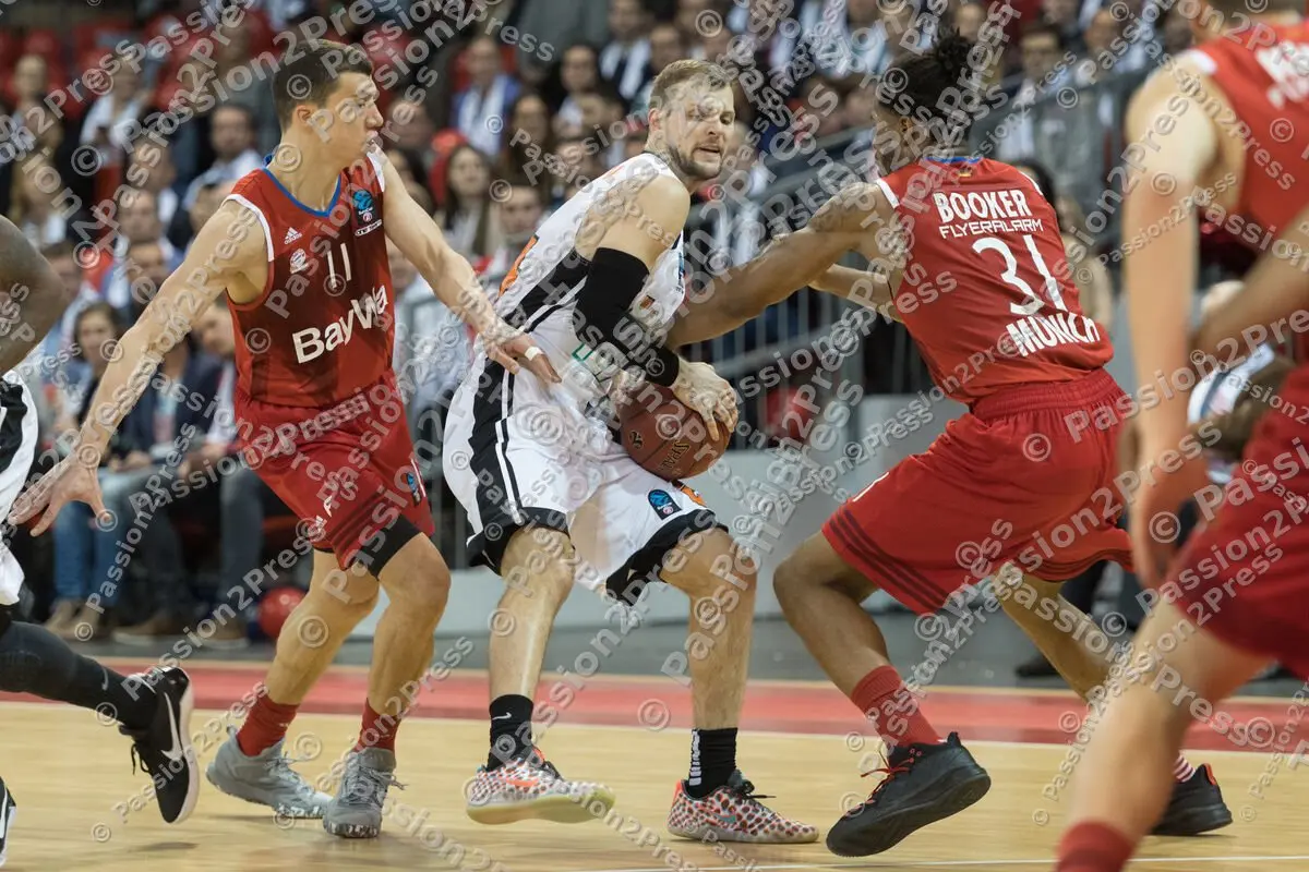 mf_FCBULM_20170201_0049