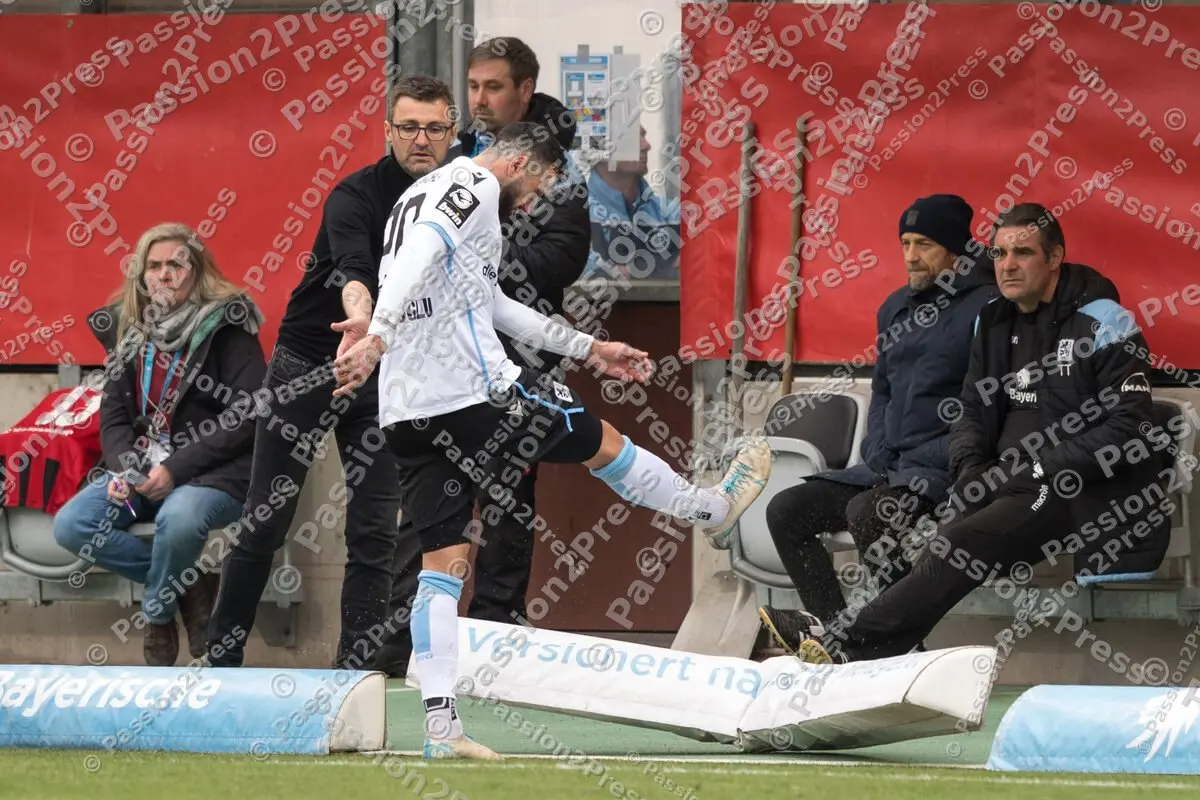 M60CFC_20200229_1270