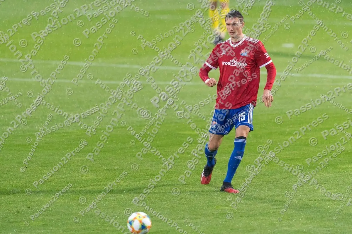 UHGWMA_20200617_0258