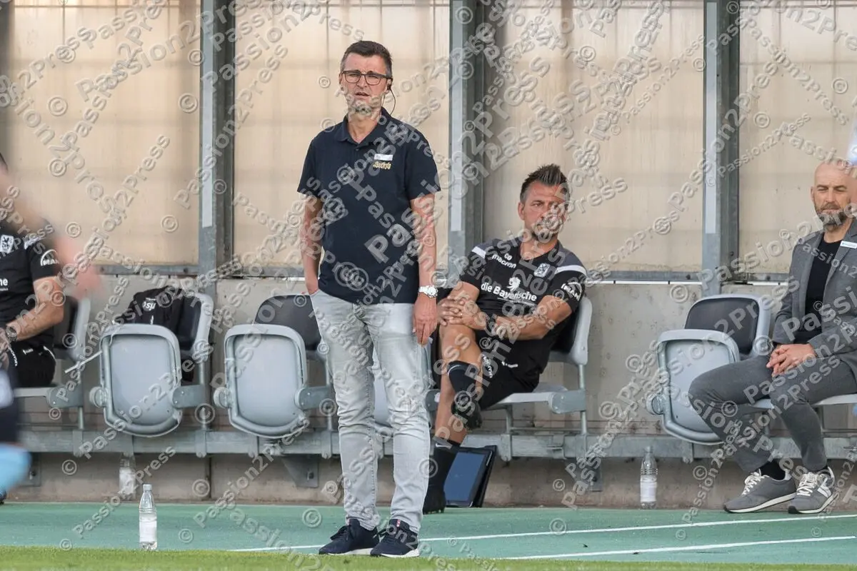 FCBII60_20200624_0215