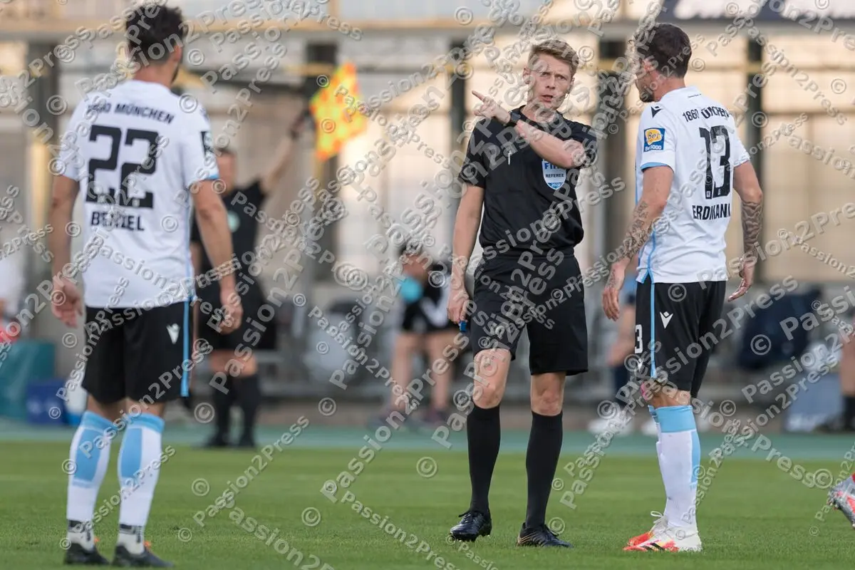 FCBII60_20200624_0218