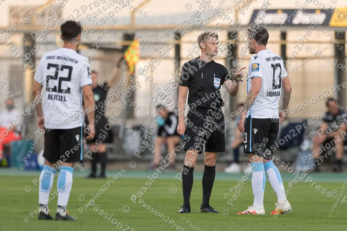 FCBII60_20200624_0223