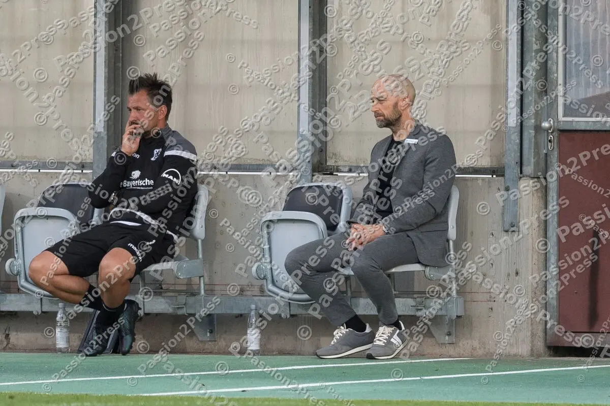 FCBII60_20200624_0293