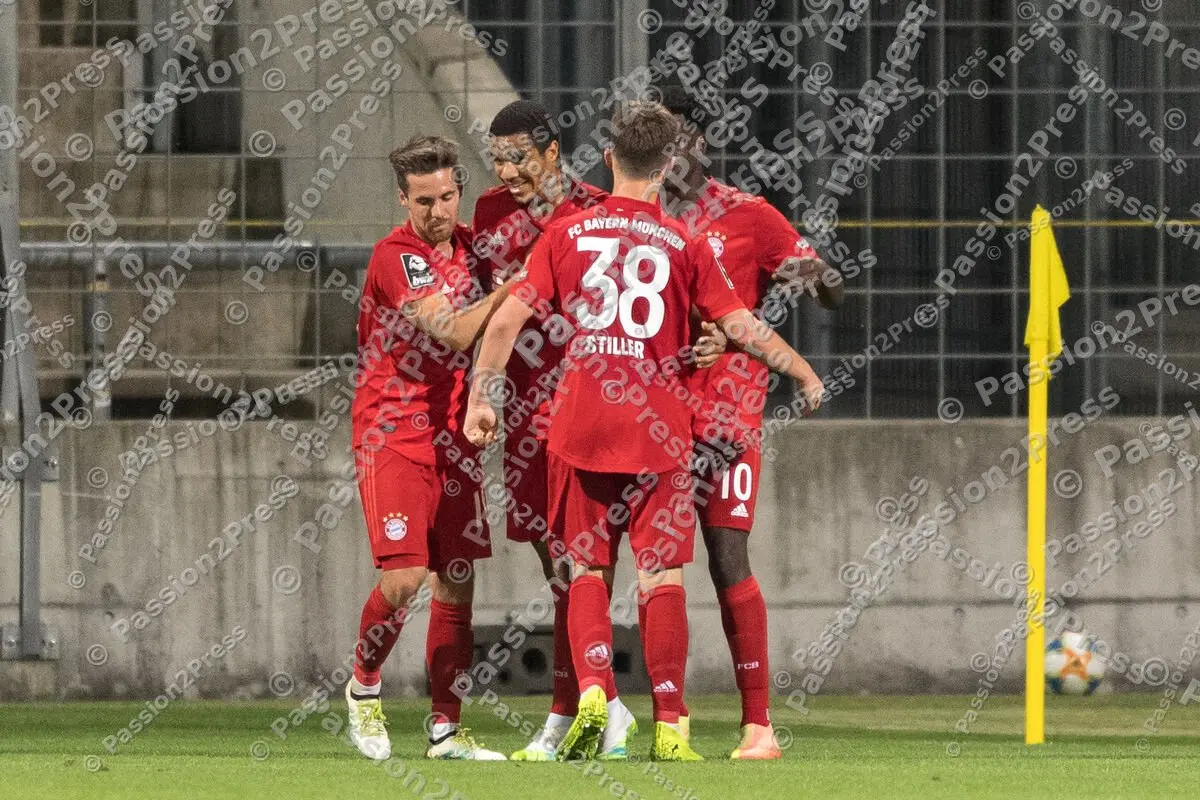 FCBII60_20200624_1134