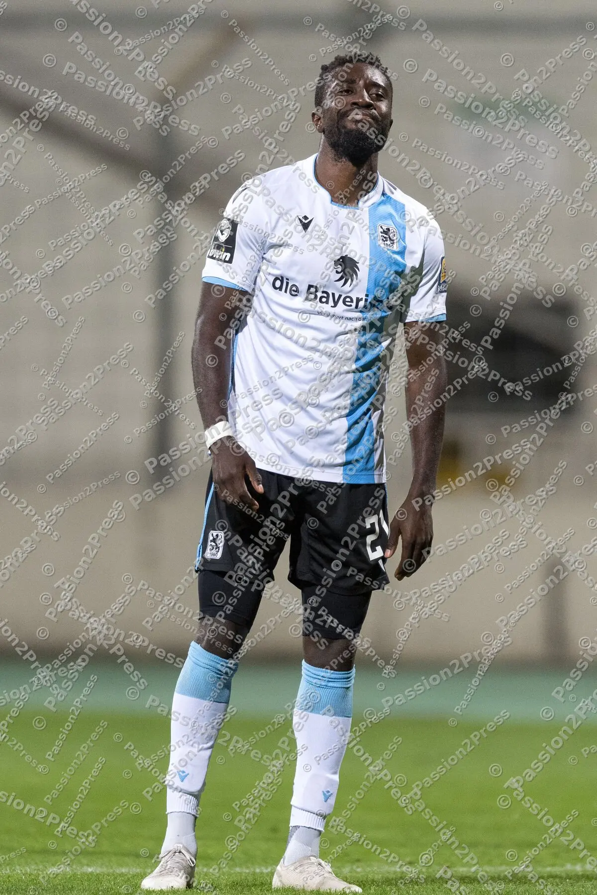 FCBII60_20200624_1264