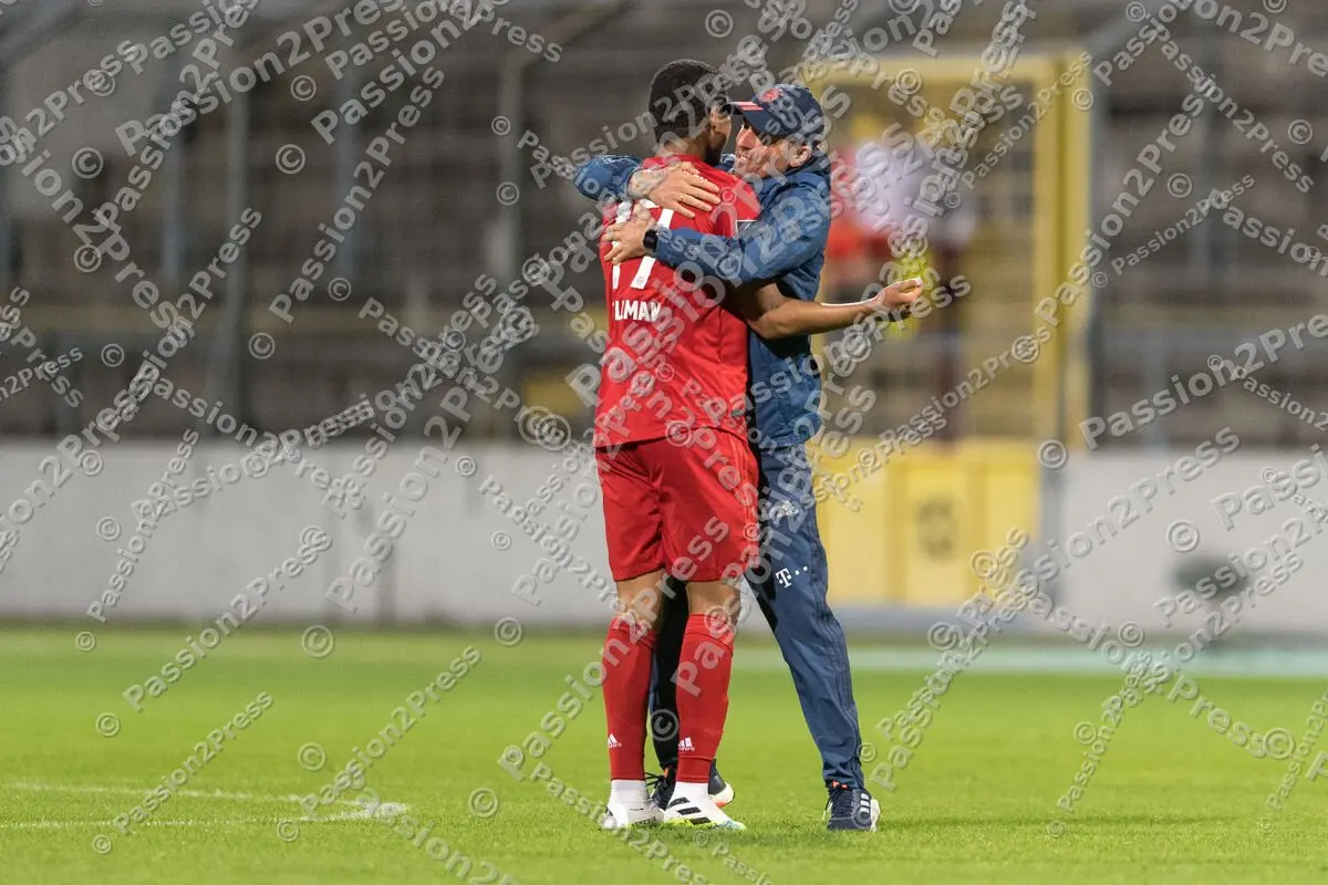 FCBII60_20200624_1383