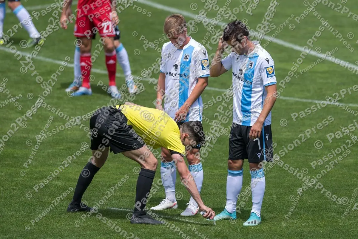 M60UHG_20200627_0342