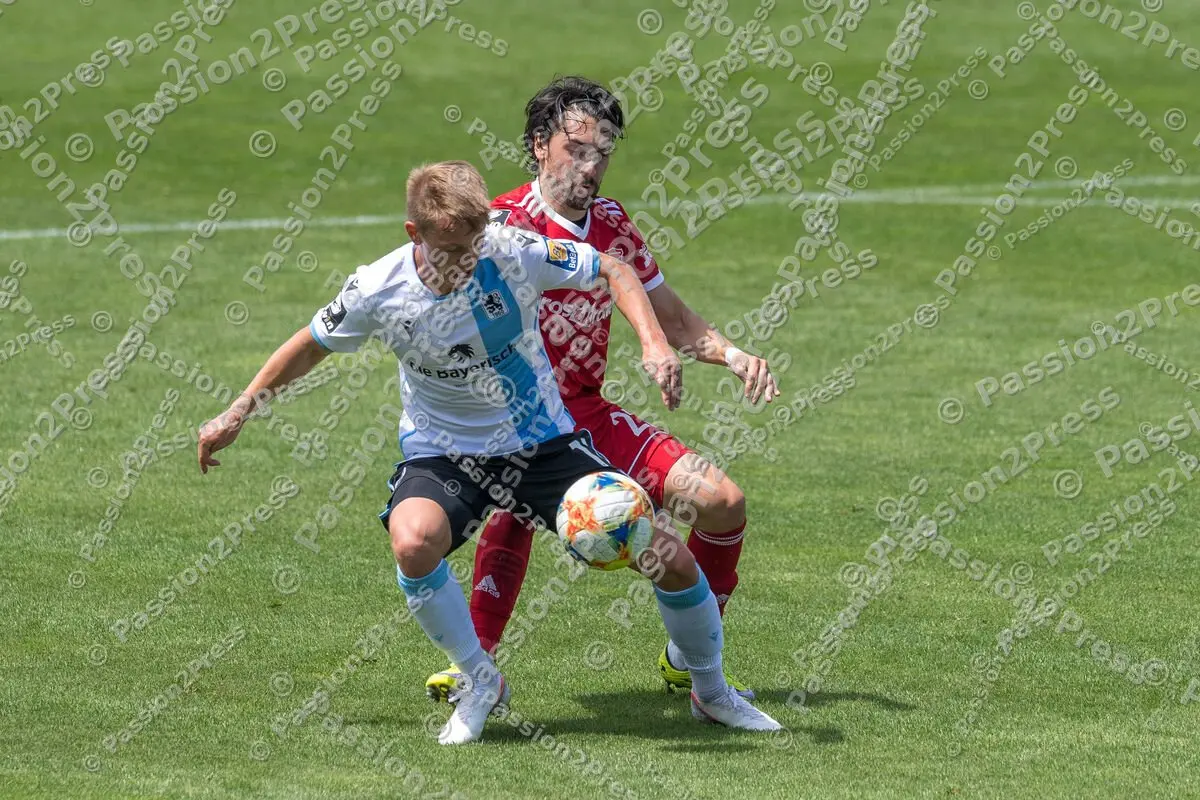 M60UHG_20200627_0355