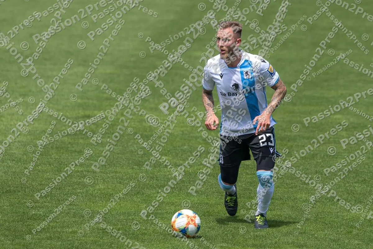 M60UHG_20200627_0414