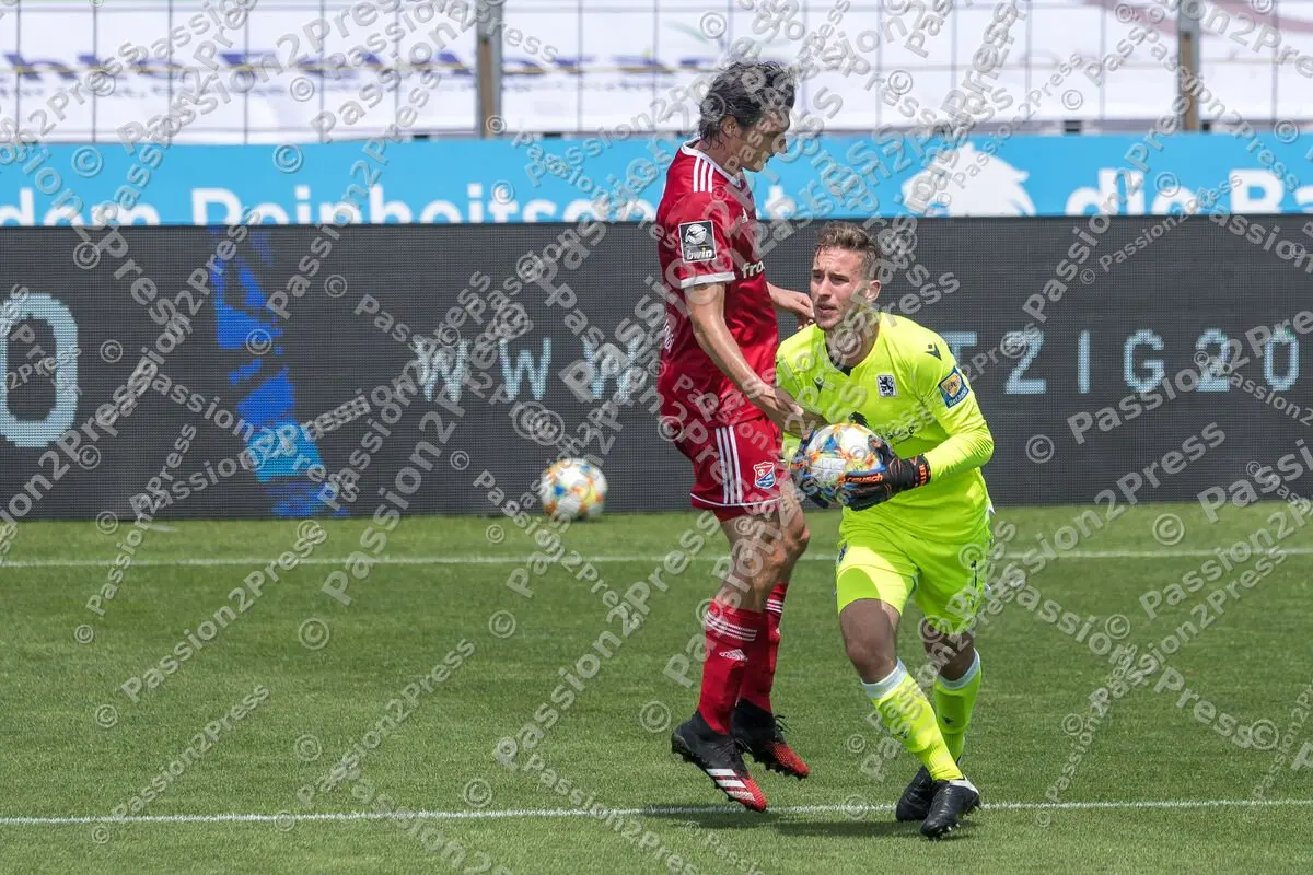 M60UHG_20200627_0448