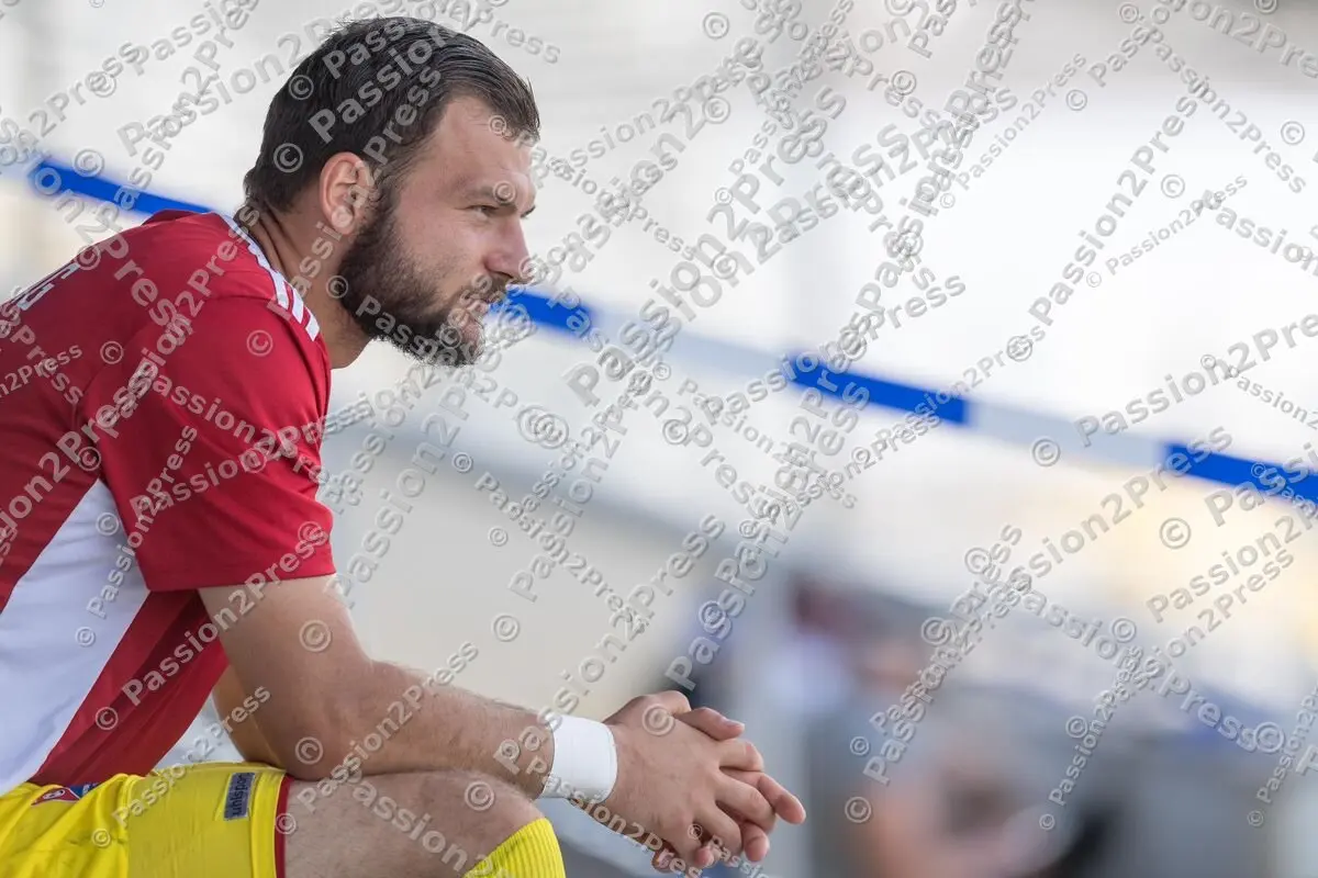 M60UHG_20200627_0772