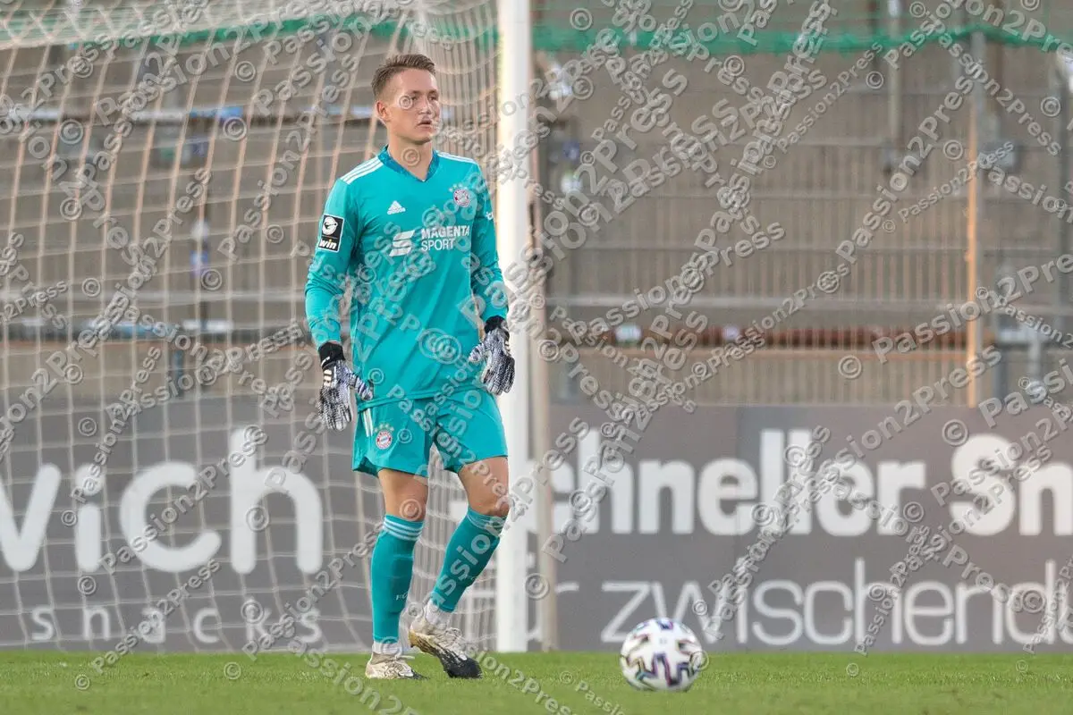 UHGFCB_20200911_0212