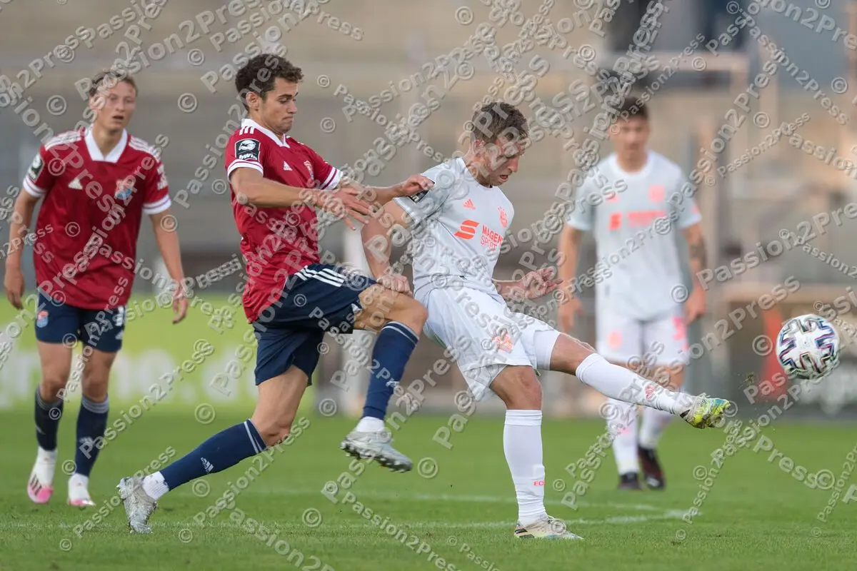 UHGFCB_20200911_0237