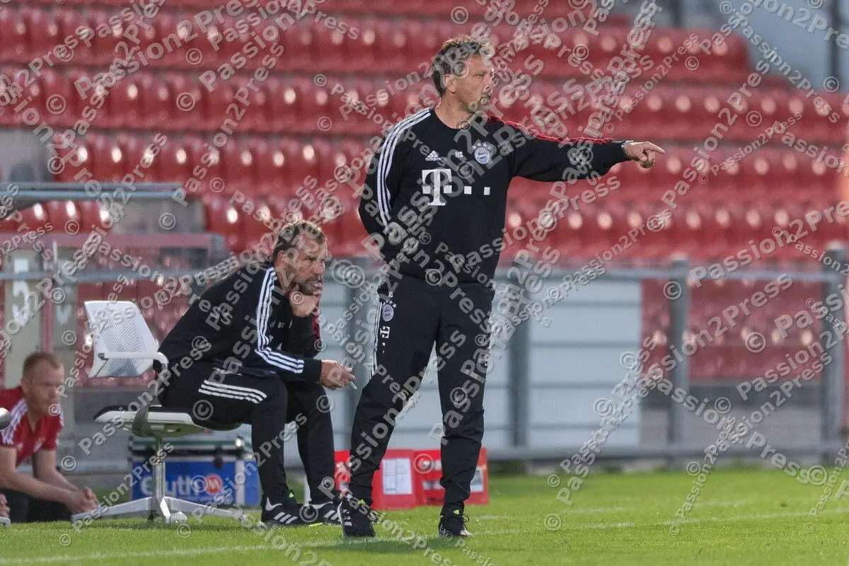 UHGFCB_20200911_0570