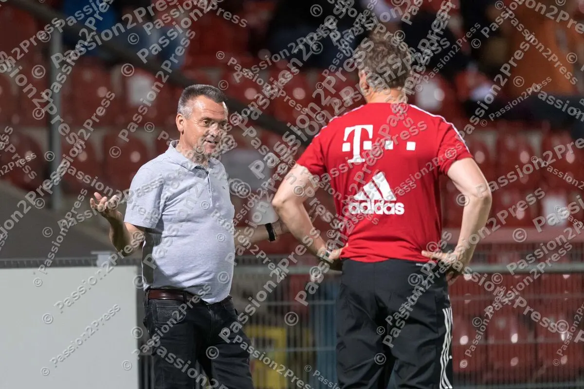 UHGFCB_20200911_0812