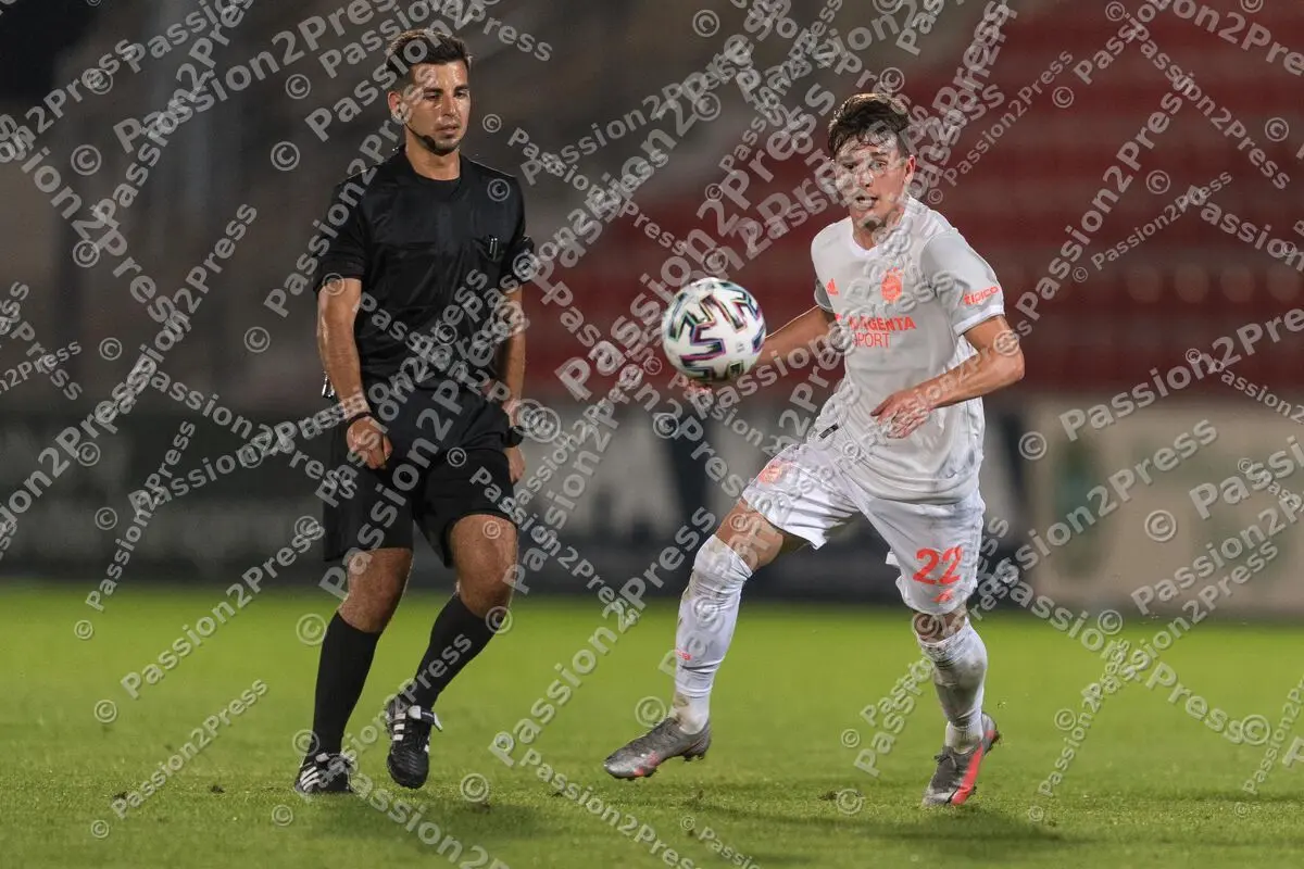 UHGFCB_20200911_0991