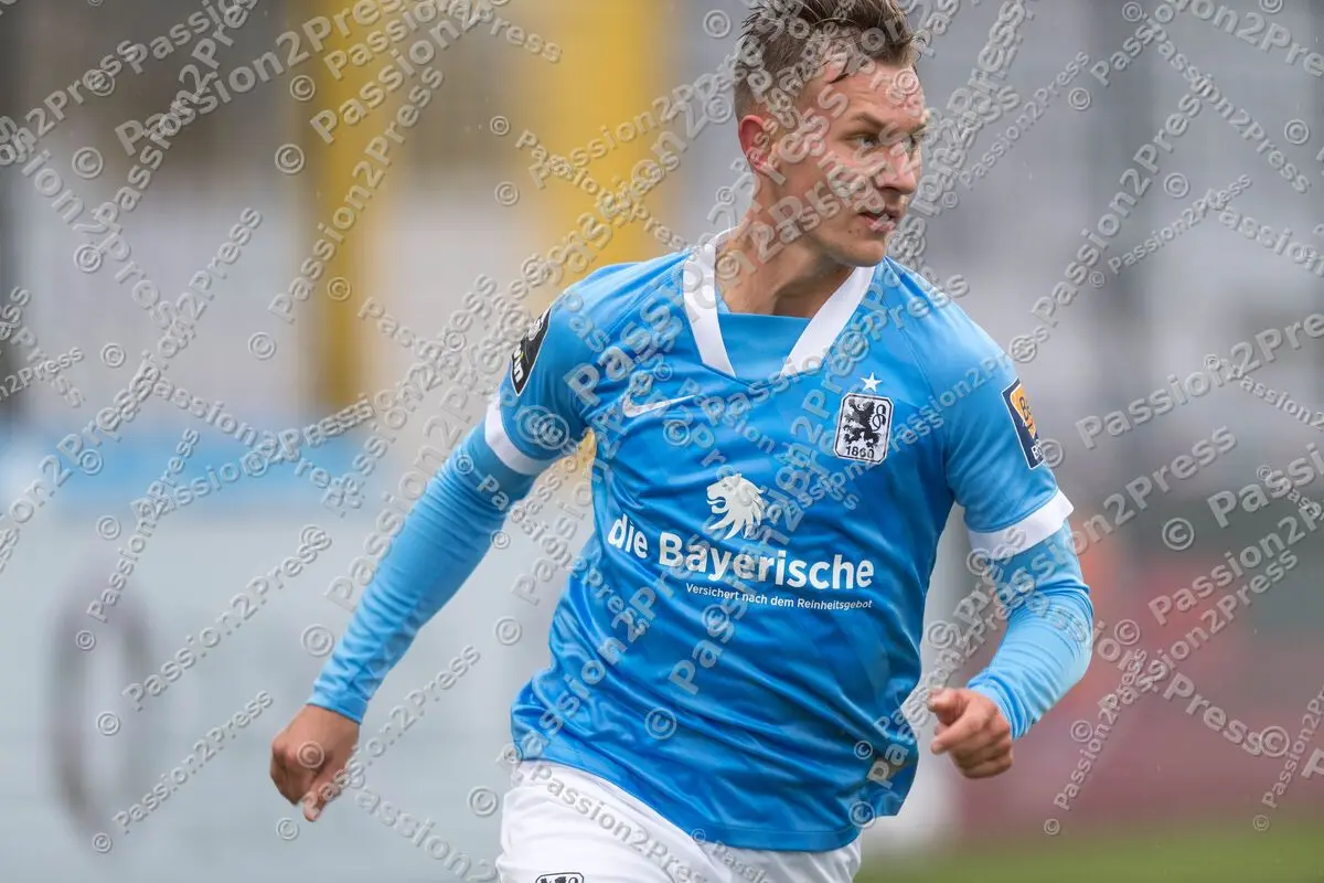 M60FCM_20200926_0453