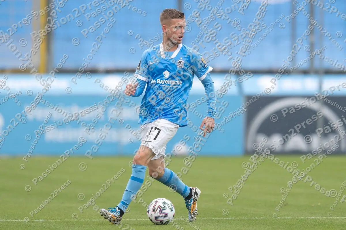 M60FCM_20200926_0474