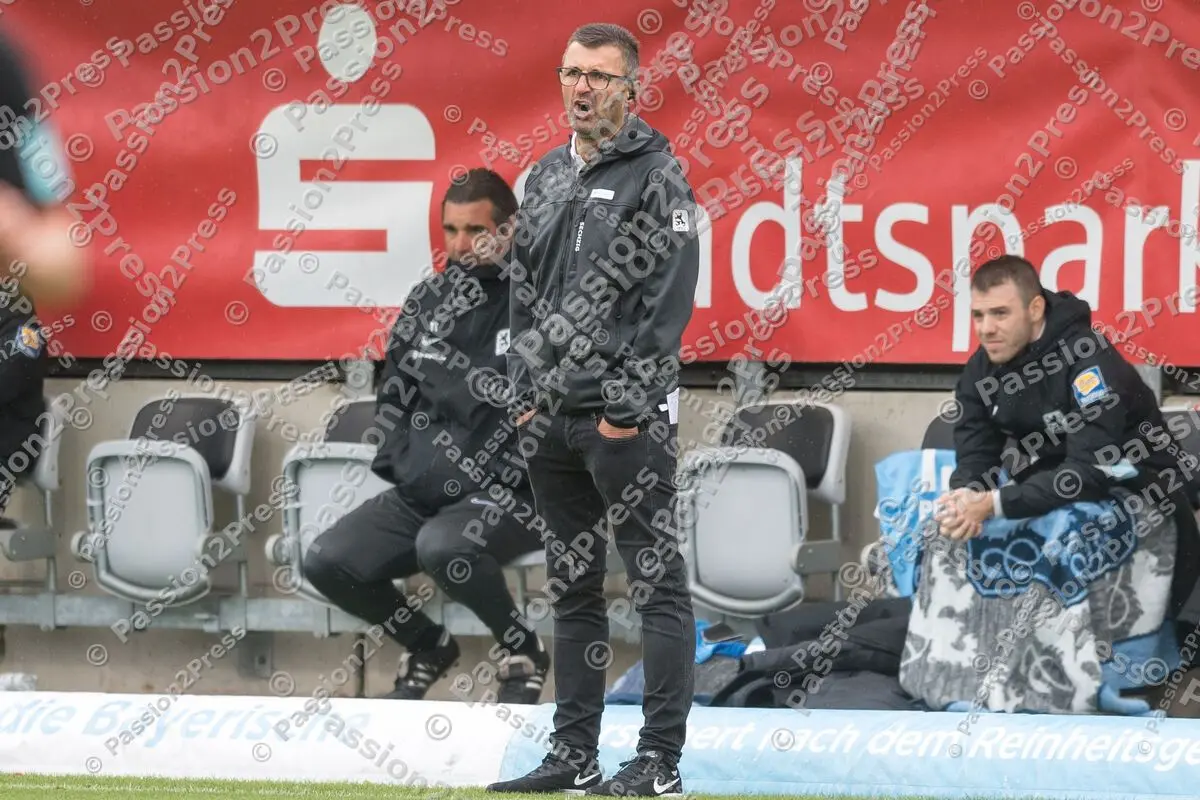 M60FCM_20200926_0509