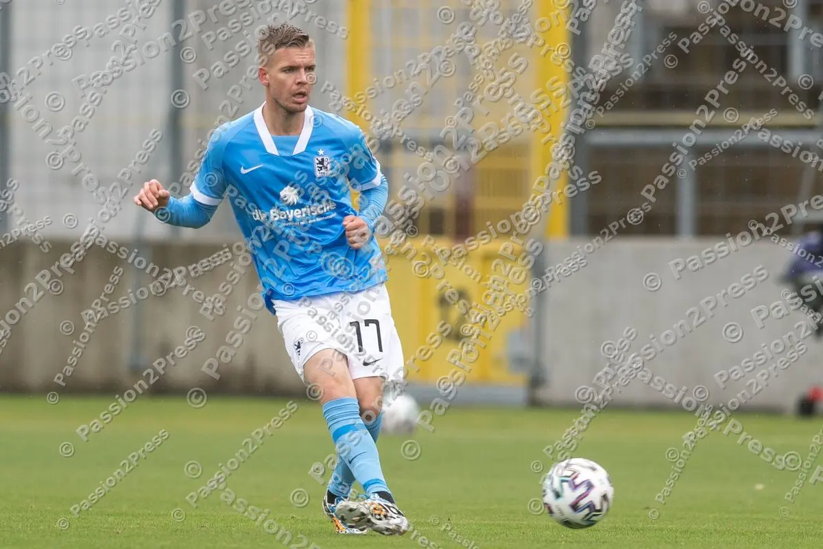 M60FCM_20200926_0558