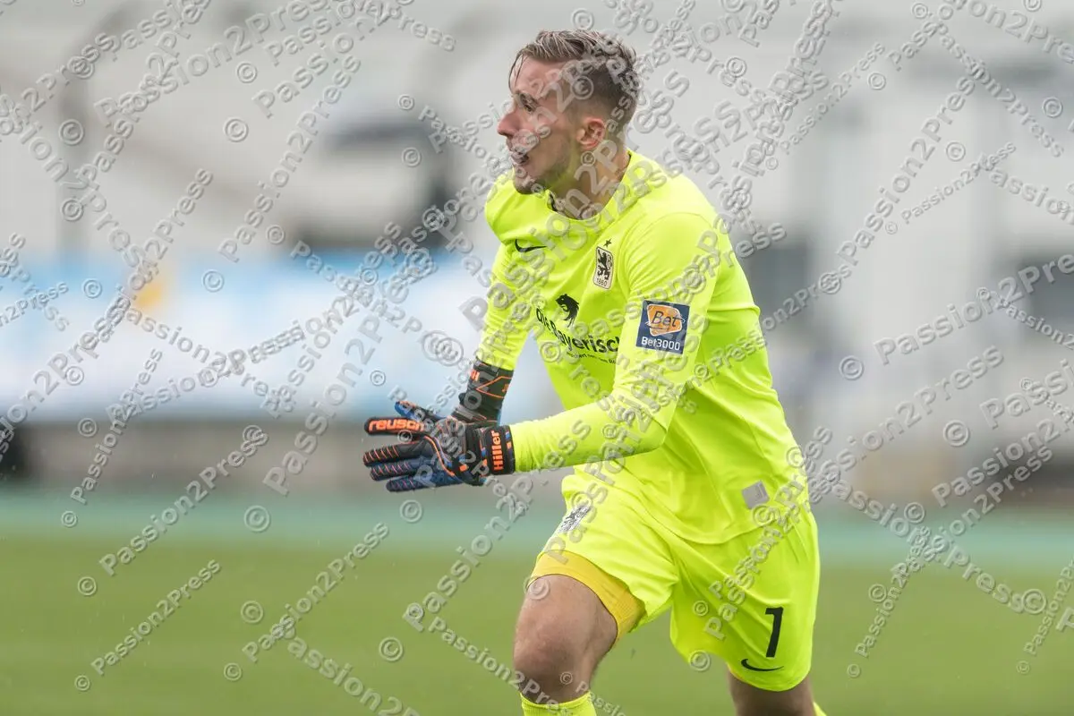 M60FCM_20200926_0752