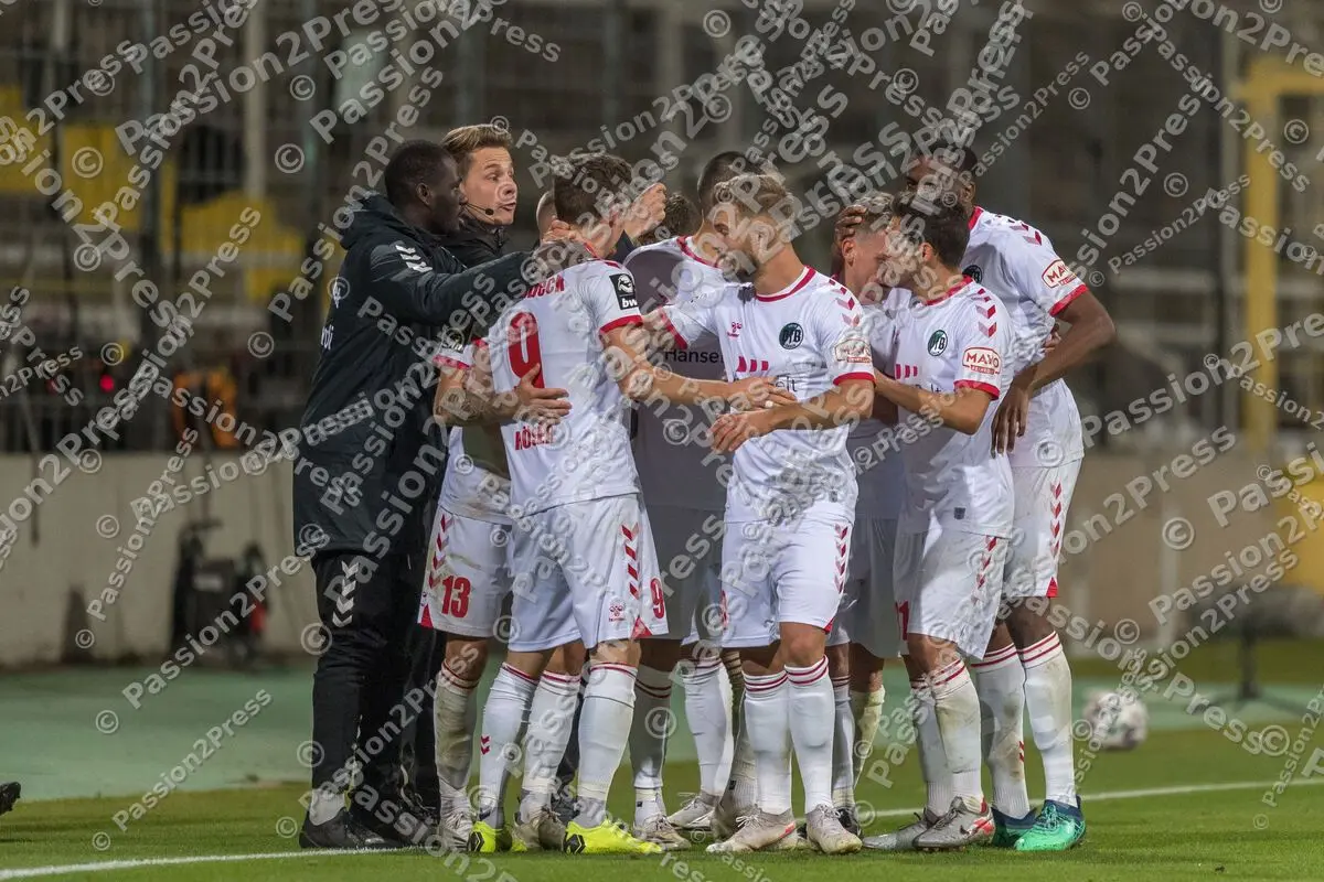 TGMLUE_20201020_1283