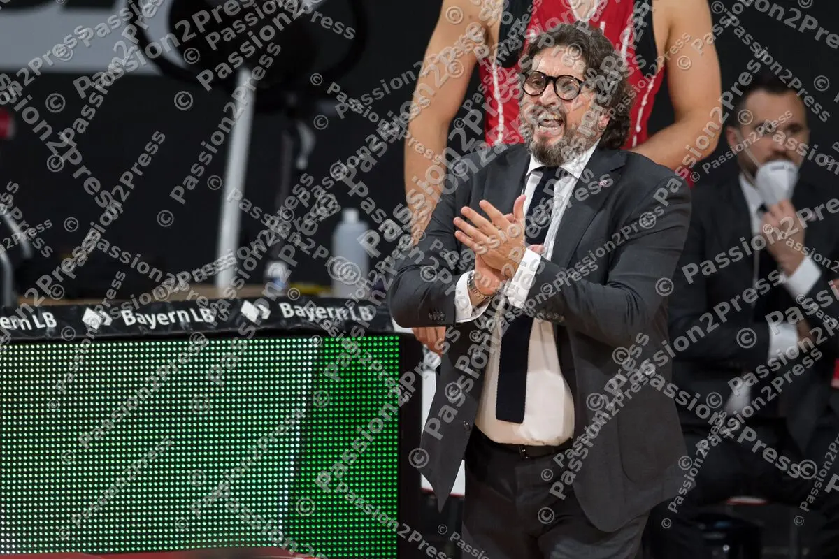 FCBLWB_20201122_0203