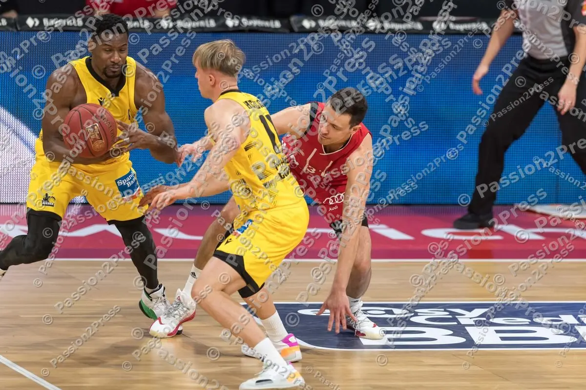 FCBLWB_20201122_0432