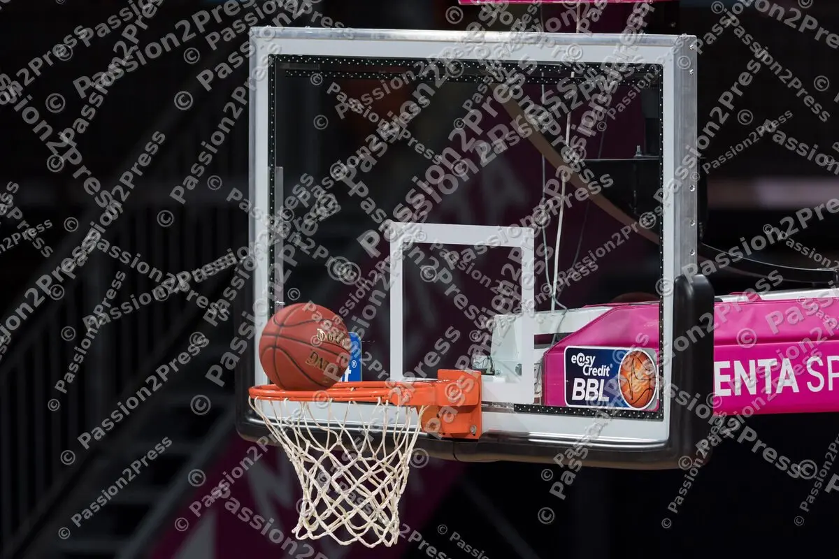 FCBLWB_20201122_0566