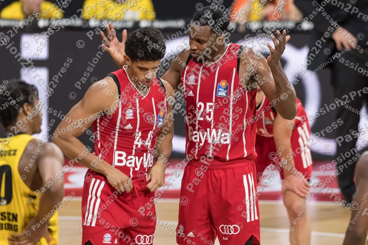 FCBLWB_20201122_0618