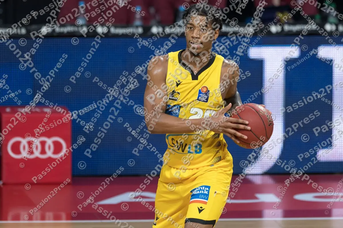 FCBLWB_20201122_0633