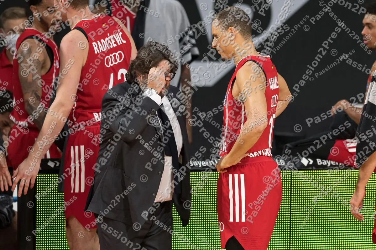 FCBLWB_20201122_0995