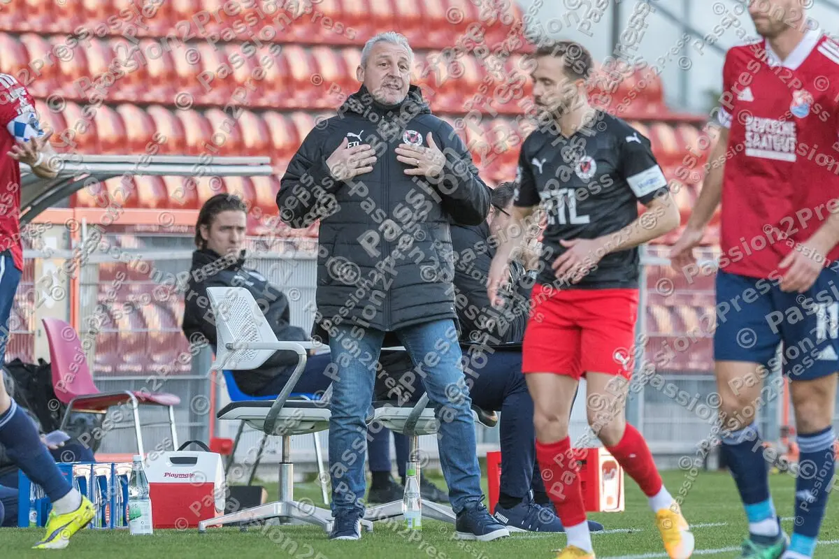 UHGVIK_20201122_0127