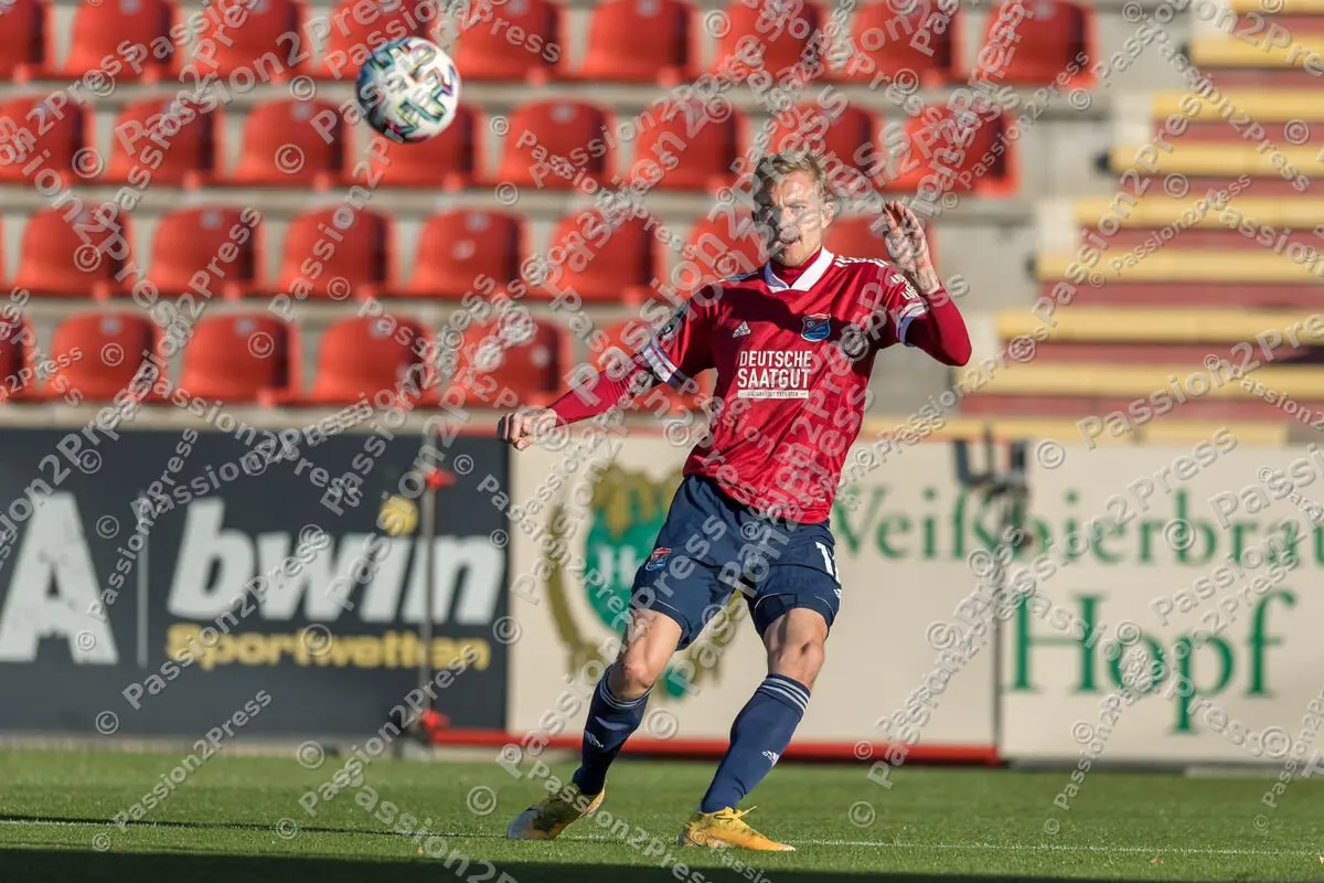 UHGVIK_20201122_0165