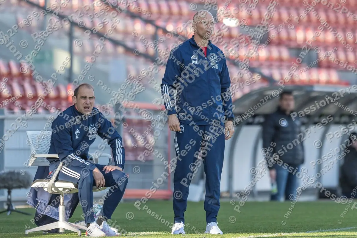 UHGVIK_20201122_0309