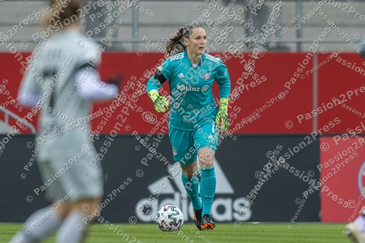 FCBB04_20201206_0307