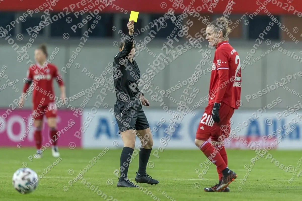 FCBB04_20201206_1322