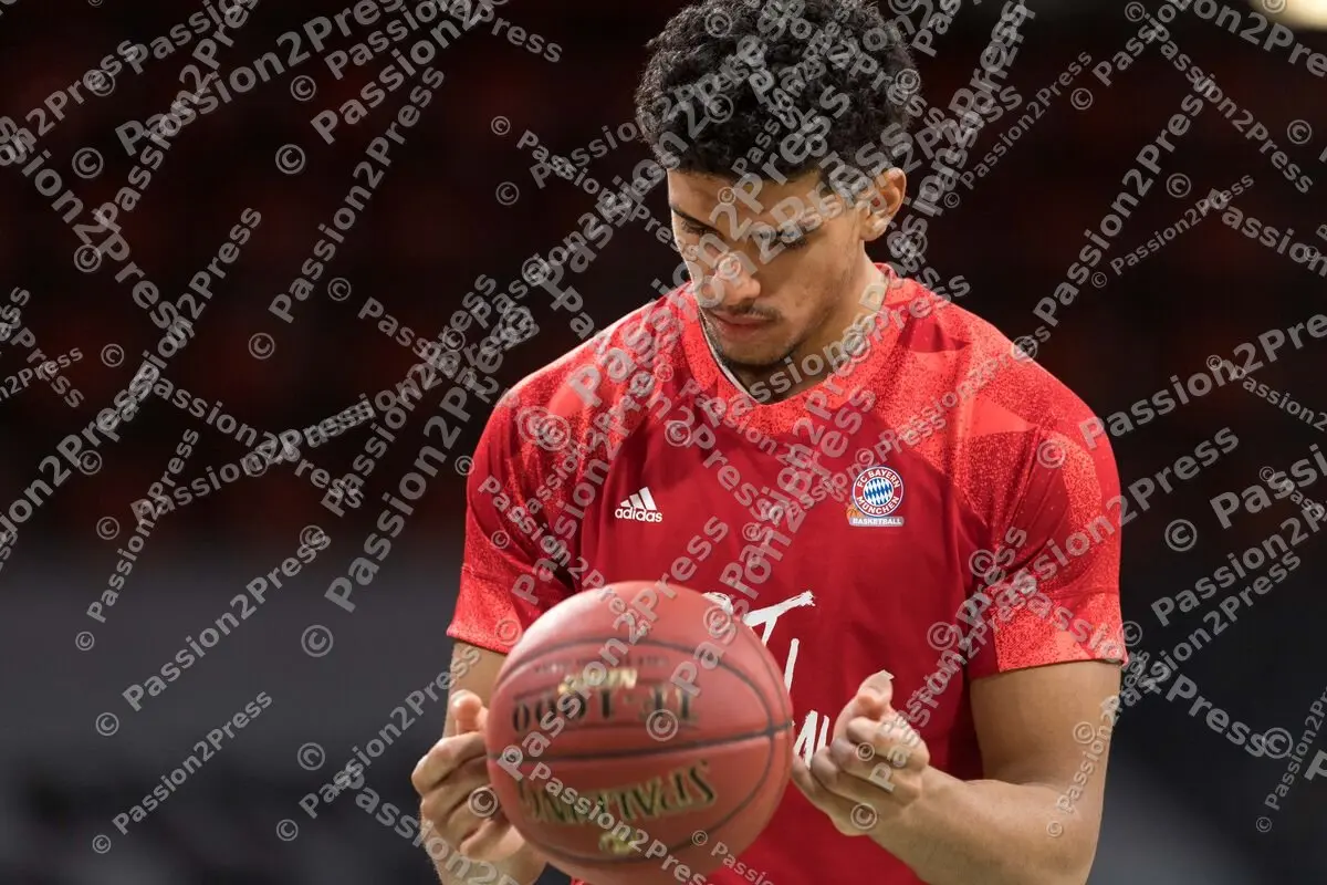 FCBBG46_20201213_0516