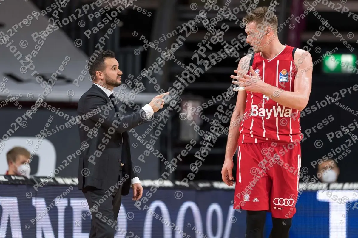 FCBBHH_20210117_0800