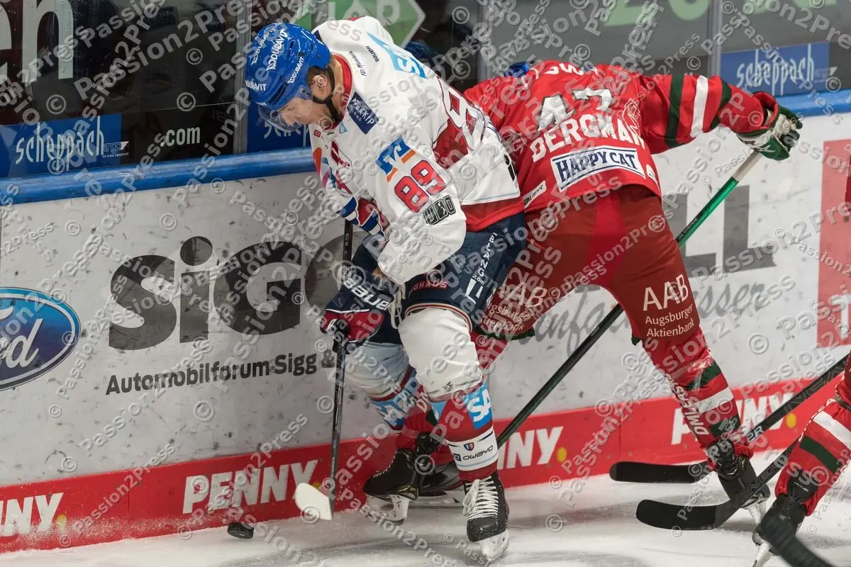 AEVMERC_20210204_0268