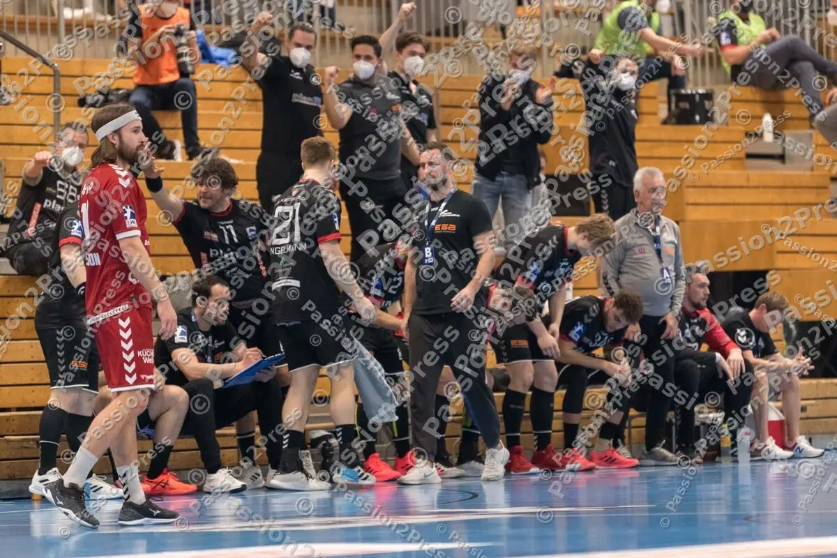 FFBLUE_20210206_0126