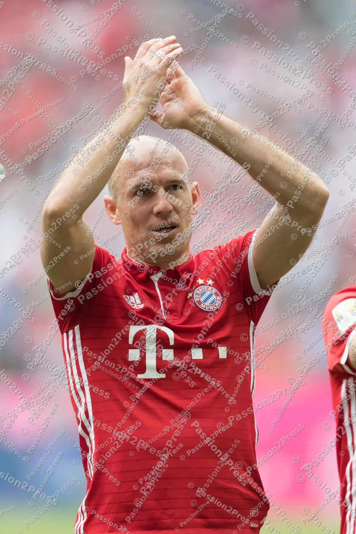 mf_FCBFCA_20170401_1844